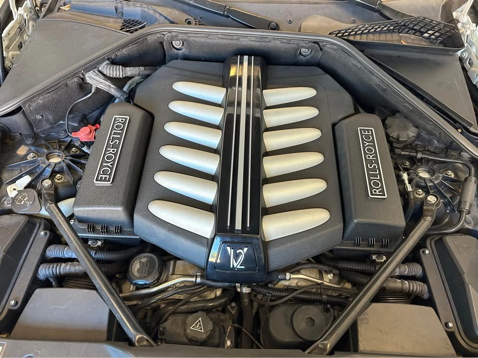 2010 Rolls-Royce Ghost 1st Gen - Image 10 of 20