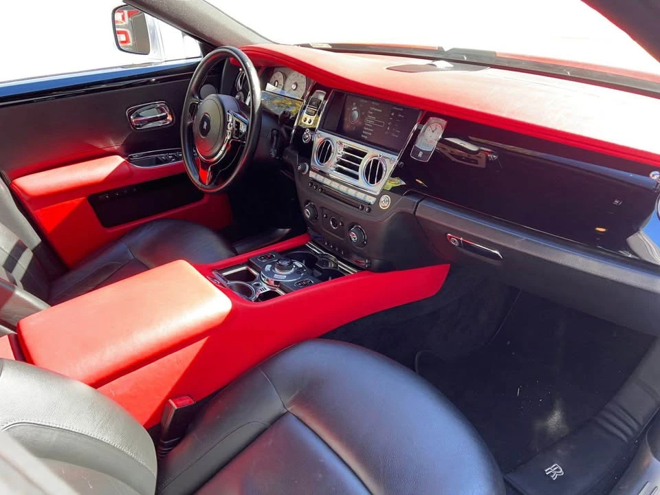 2010 Rolls-Royce Ghost 1st Gen - Image 9 of 13