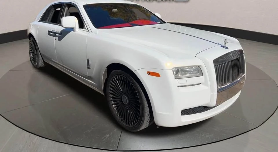 2010 Rolls-Royce Ghost 1st Gen - Image 3 of 12