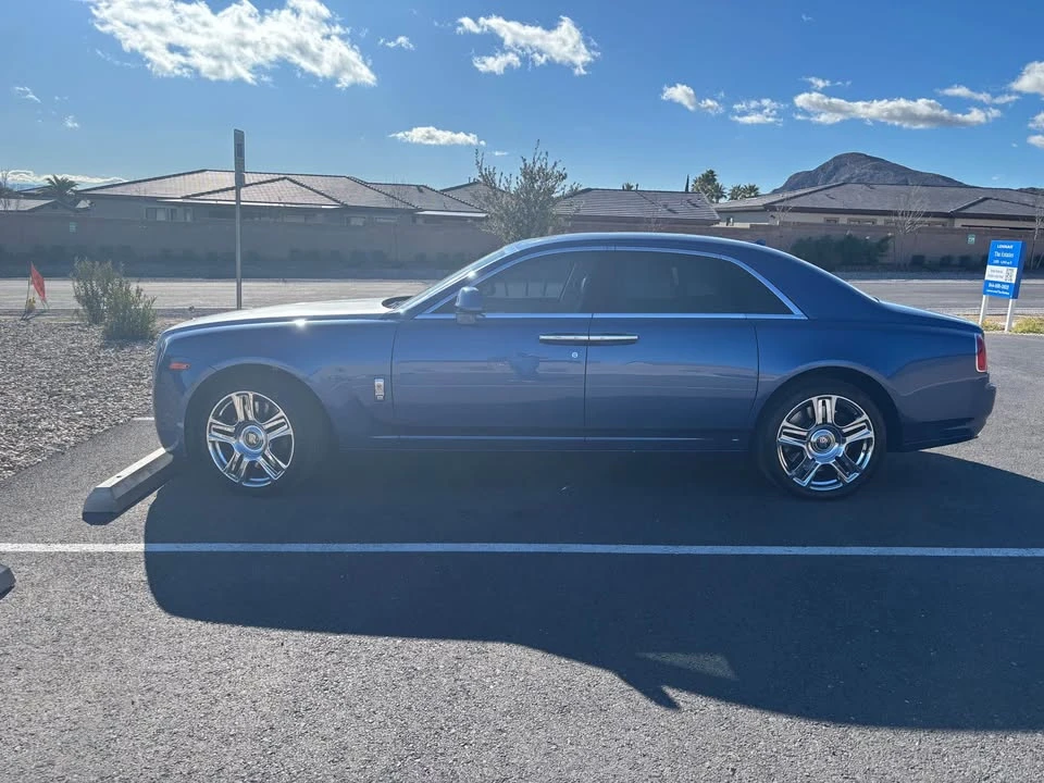 2010 Rolls-Royce Ghost 1st Gen - Image 2 of 19