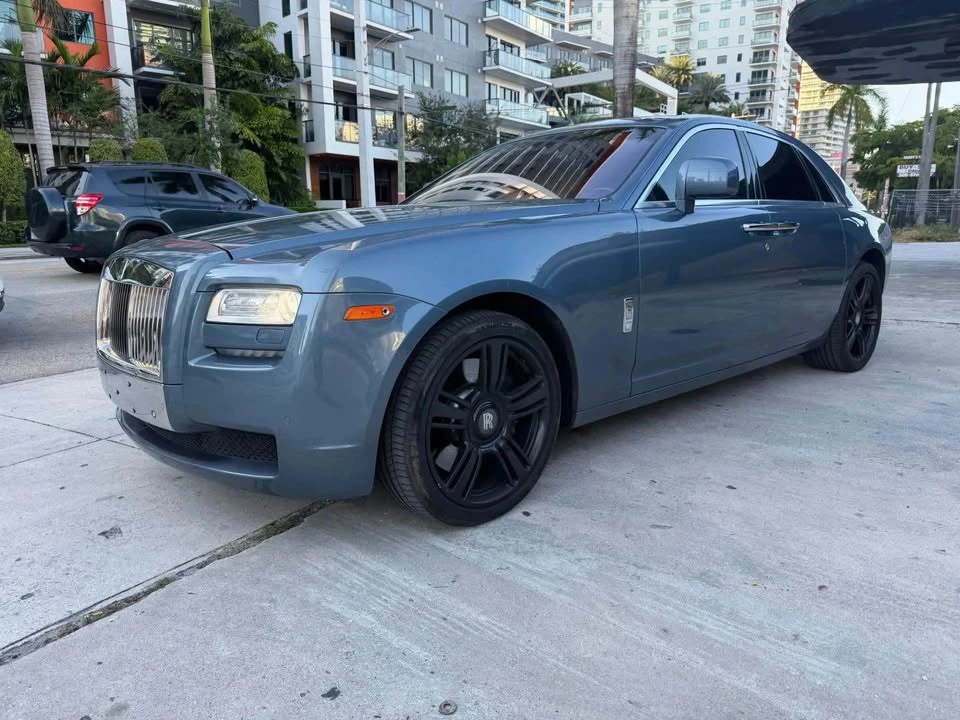 2010 Rolls-Royce Ghost 1st Gen - Image 3 of 20