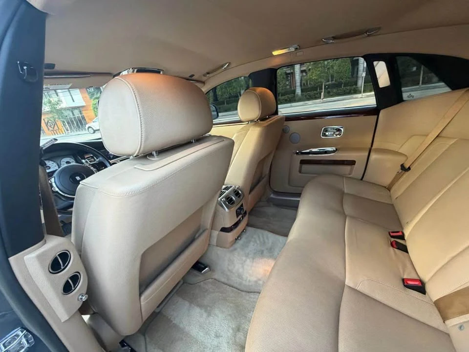 2010 Rolls-Royce Ghost 1st Gen - Image 10 of 20