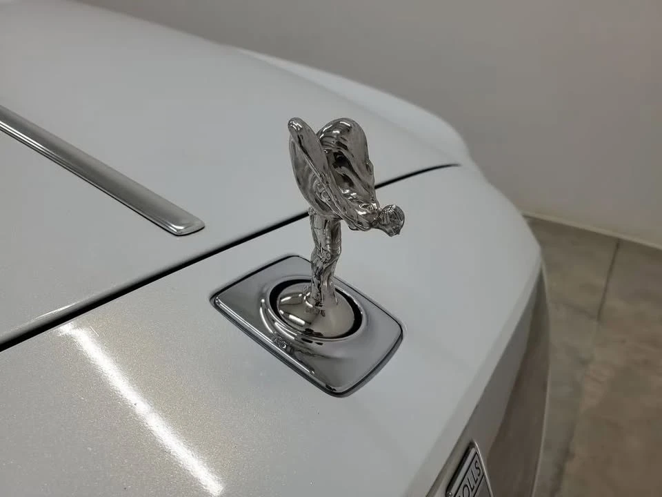 2010 Rolls-Royce Ghost 1st Gen - Image 6 of 16