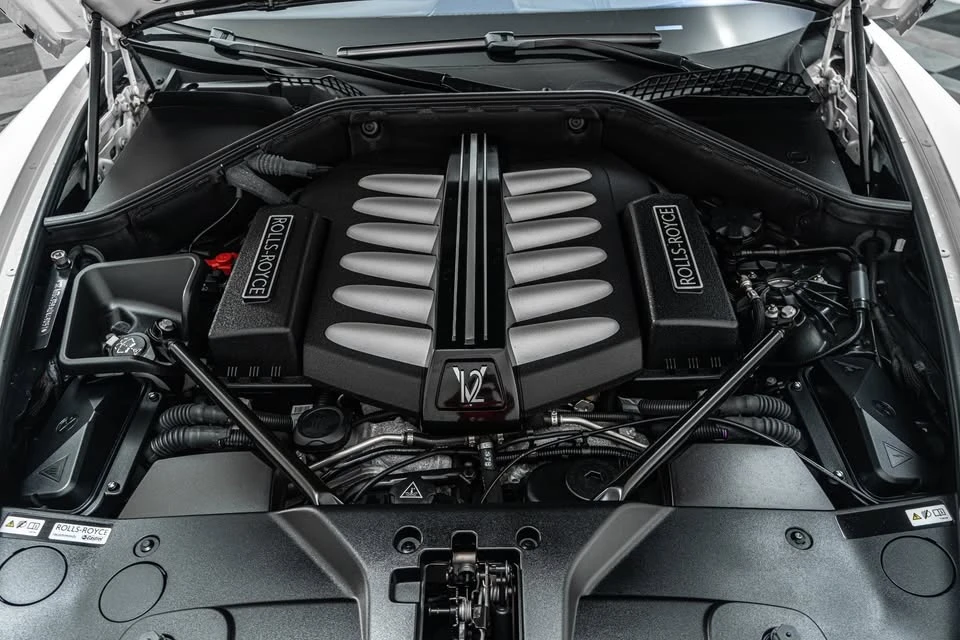 2010 Rolls-Royce Ghost 1st Gen - Image 11 of 19