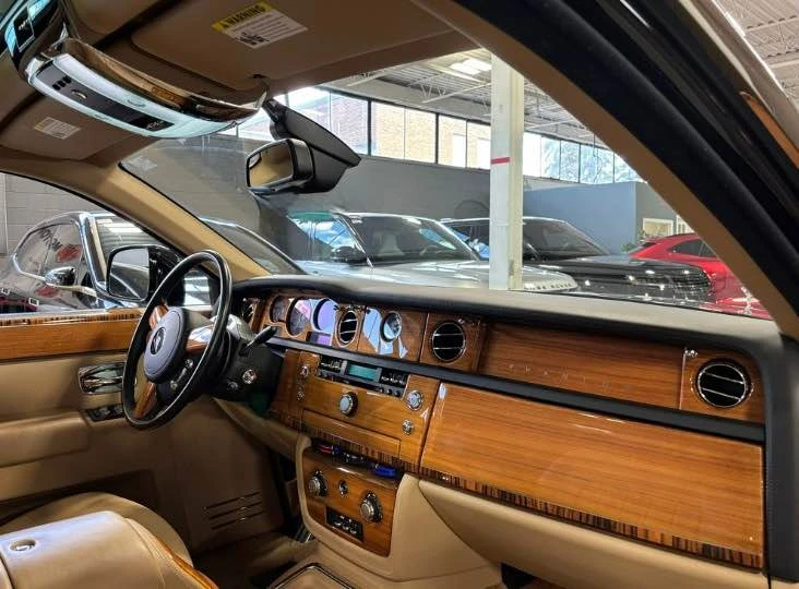 2010 Rolls-Royce Phantom VII - Image 4 of 13