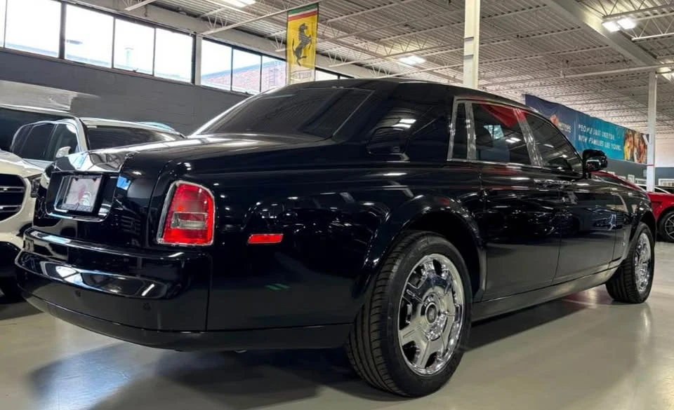 2010 Rolls-Royce Phantom VII - Image 13 of 13