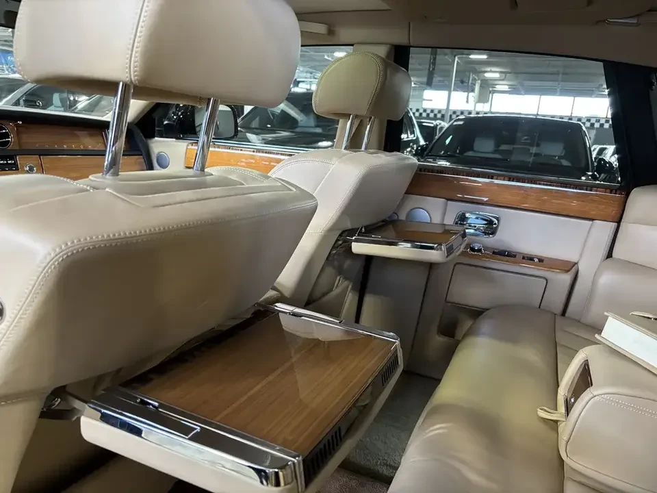 2010 Rolls-Royce Phantom VII - Image 10 of 10
