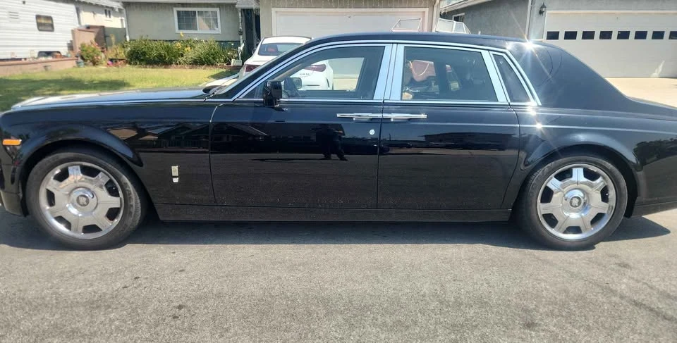 2010 Rolls-Royce Phantom VII - Image 3 of 4