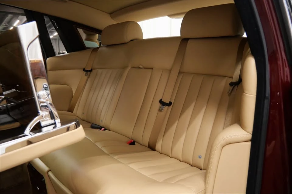 2010 Rolls-Royce Phantom VII - Image 15 of 19