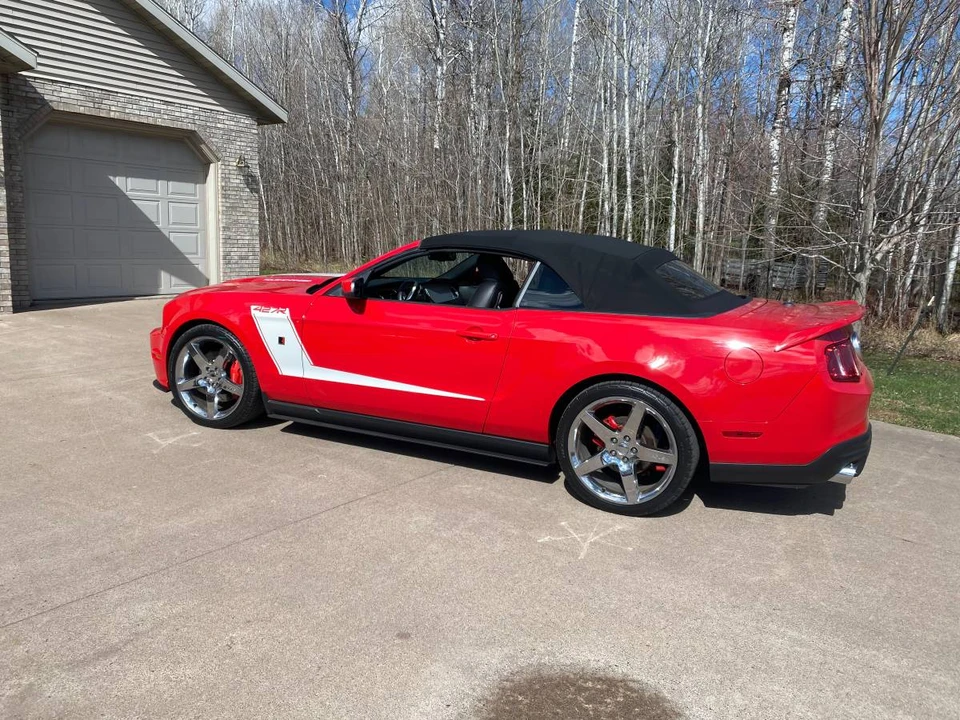 2010 Ford S197 Mustang - Image 3 of 11