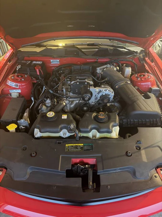 2010 Ford S197 Mustang - Image 5 of 11