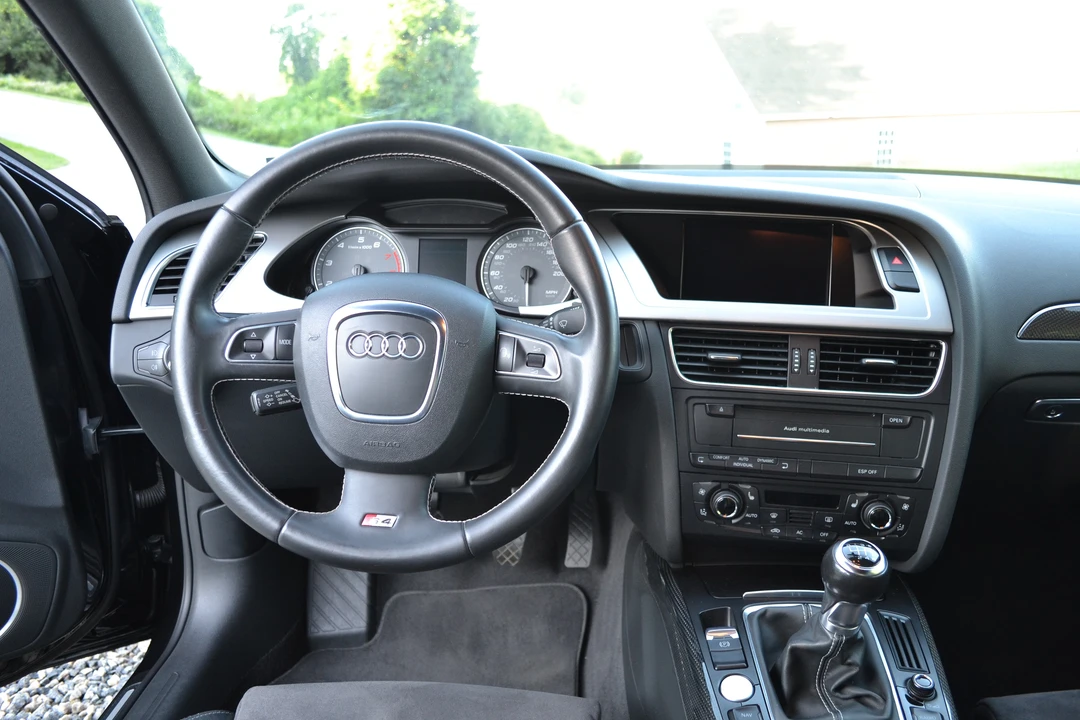 2010 Audi B8 S4 - Image 5 of 6