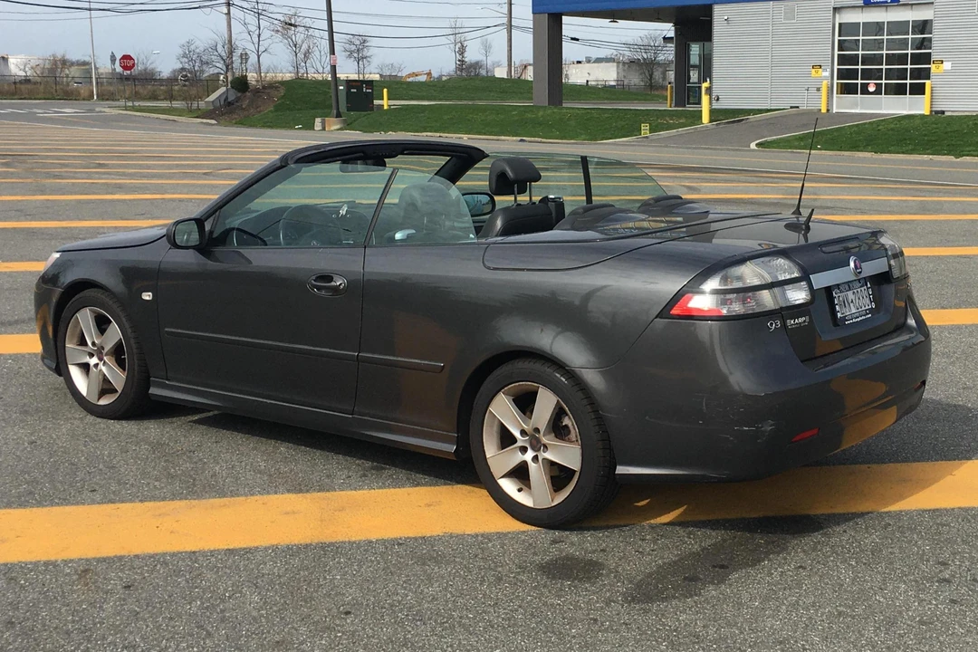 2010 Saab 9-3 2nd Gen - Image 4 of 5