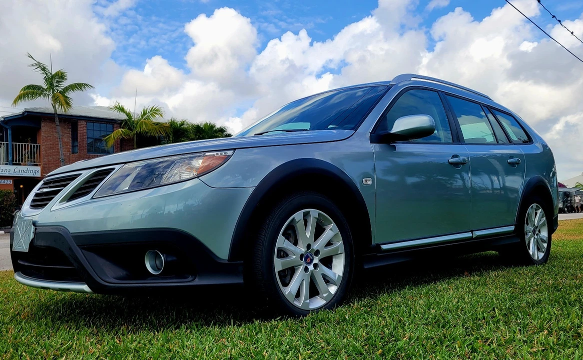 2010 Saab 9-3 2nd Gen - Image 5 of 16