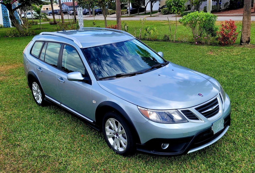 2010 Saab 9-3 2nd Gen - Image 3 of 16