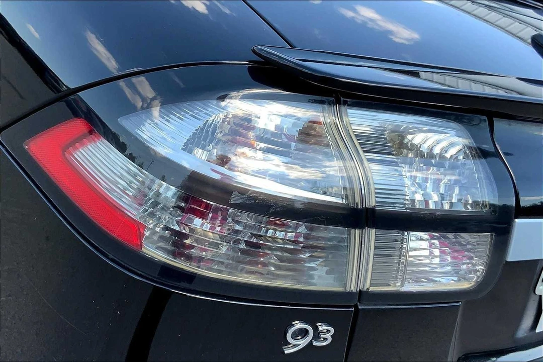 2010 Saab 9-3 2nd Gen - Image 11 of 21
