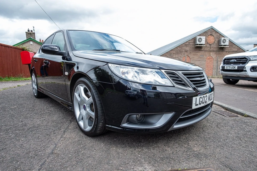 2010 Saab 9-3 2nd Gen - Image 10 of 30