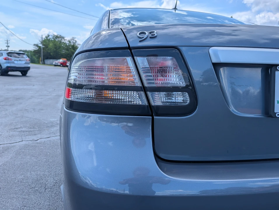 2010 Saab 9-3 2nd Gen - Image 18 of 31