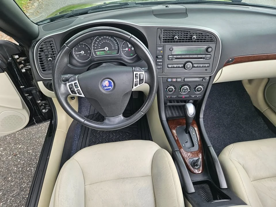 2010 Saab 9-3 2nd Gen - Image 11 of 18