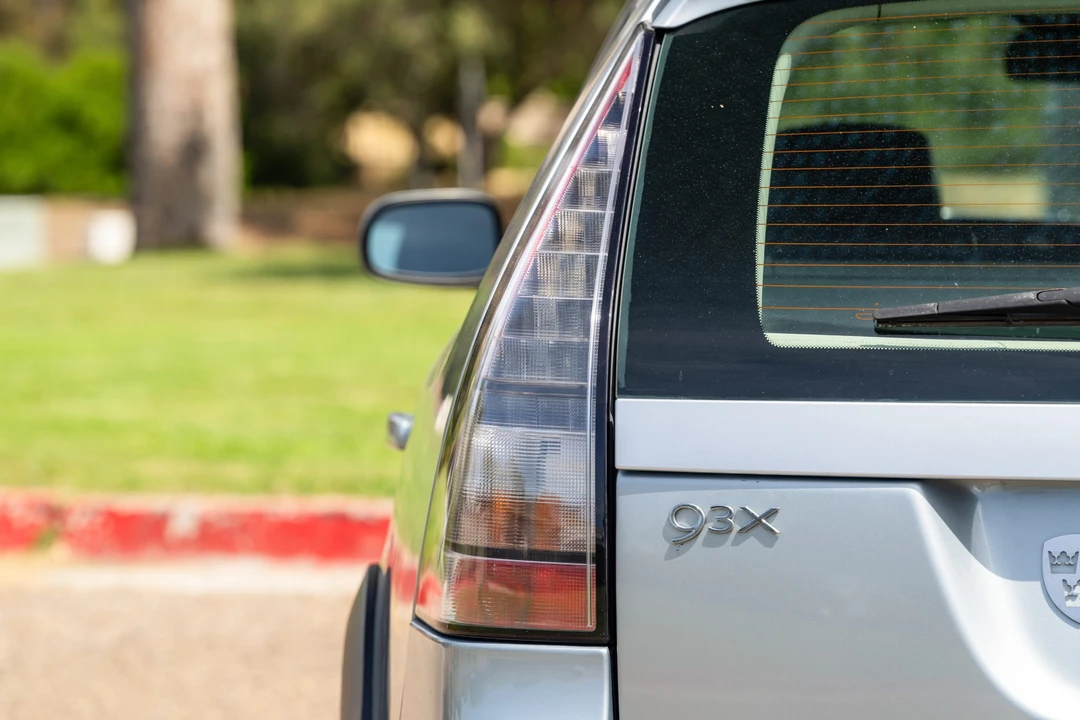 2010 Saab 9-3 2nd Gen - Image 18 of 31