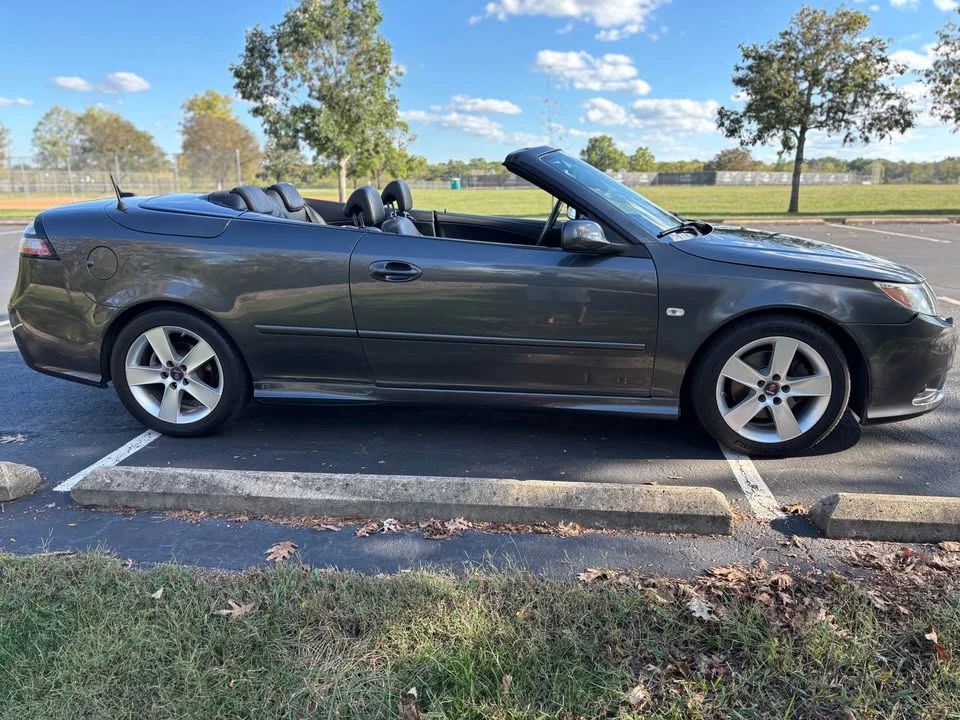 2010 Saab 9-3 2nd Gen - Image 8 of 11