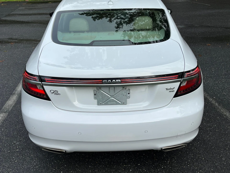2010 Saab 9-5 2nd Gen - Image 14 of 31