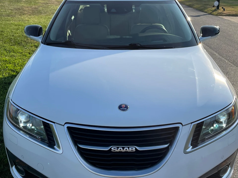2010 Saab 9-5 2nd Gen - Image 26 of 31