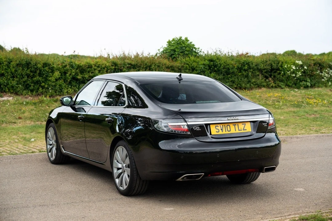 2010 Saab 9-5 2nd Gen - Image 11 of 30