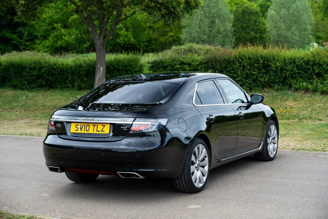 2010 Saab 9-5 2nd Gen - Image 13 of 30