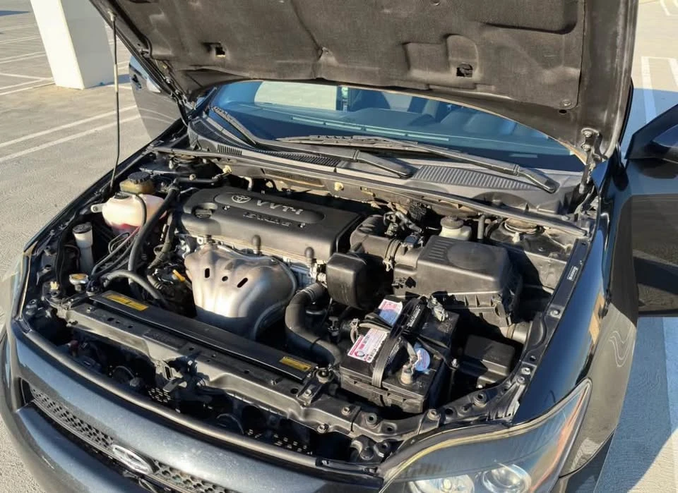 2010 Scion tC - Image 6 of 6