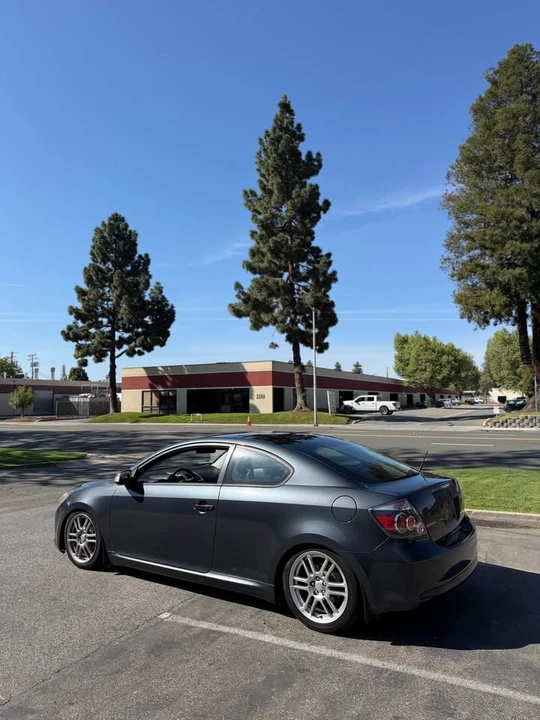 2010 Scion tC - Image 7 of 10