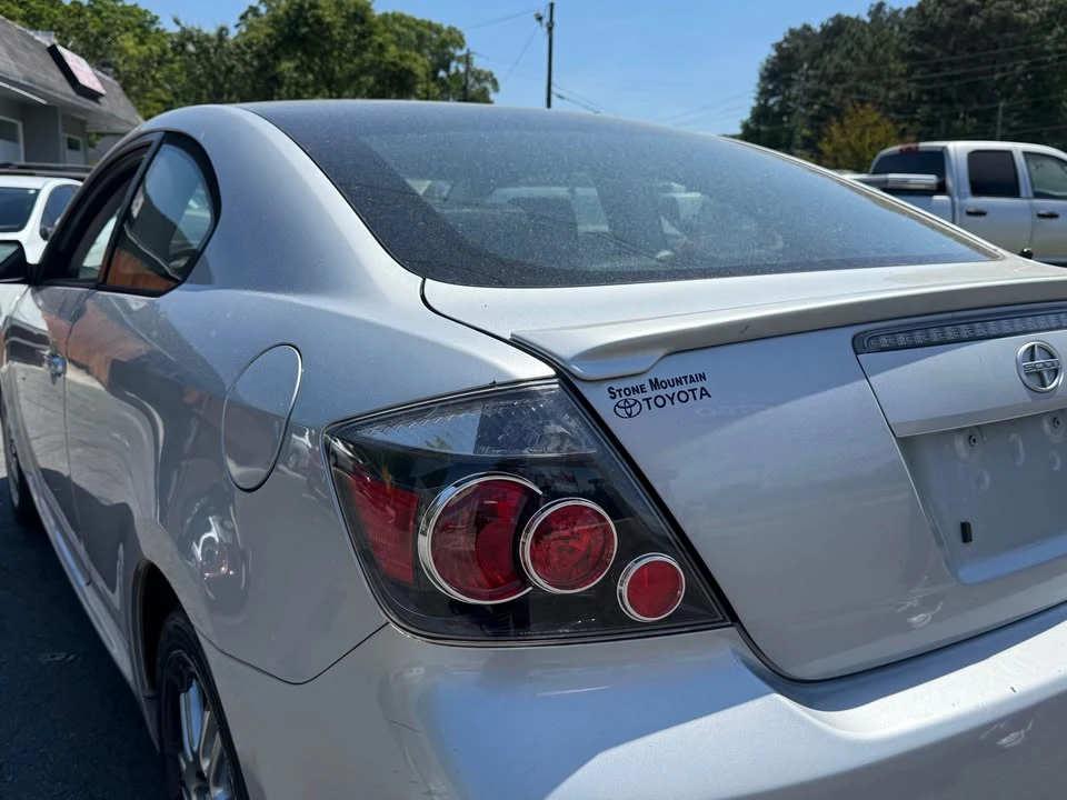 2010 Scion tC - Image 9 of 16