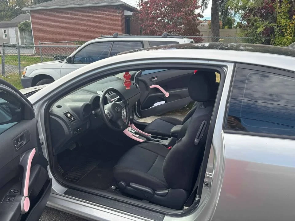 2010 Scion tC - Image 4 of 8