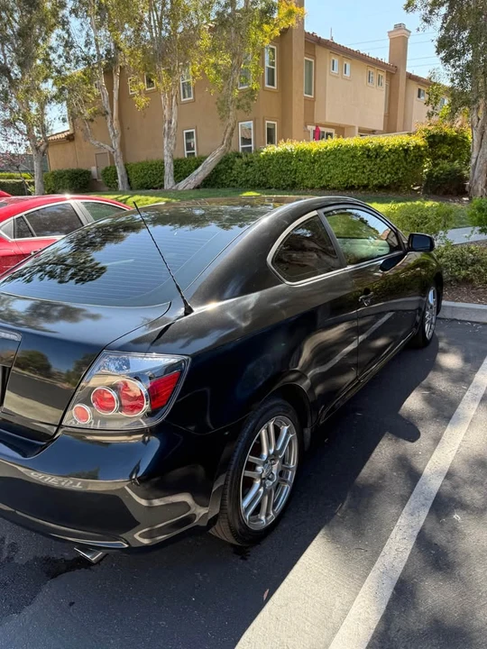 2010 Scion tC - Image 3 of 11