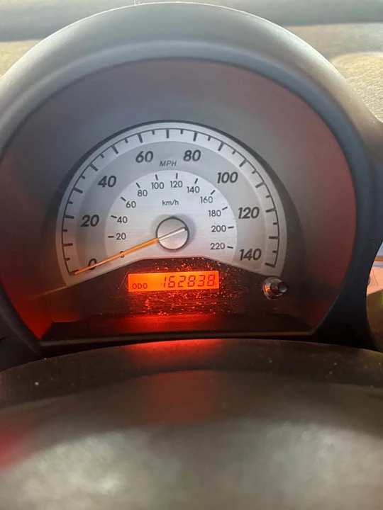 2010 Scion tC - Image 10 of 10