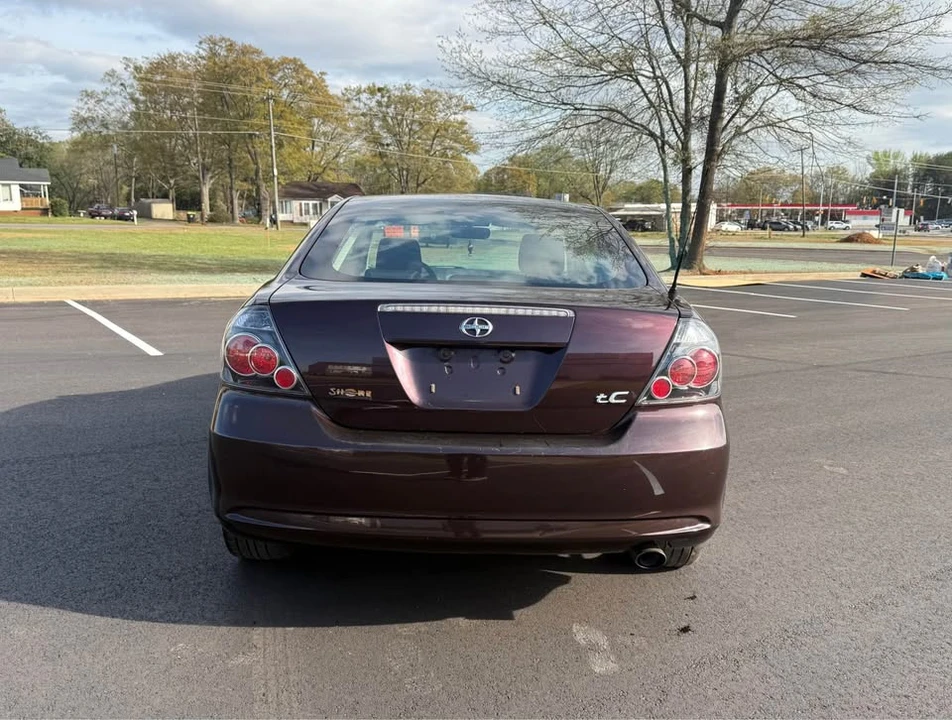 2010 Scion tC - Image 11 of 13