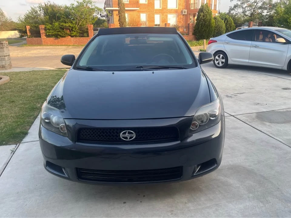 2010 Scion tC - Image 4 of 15