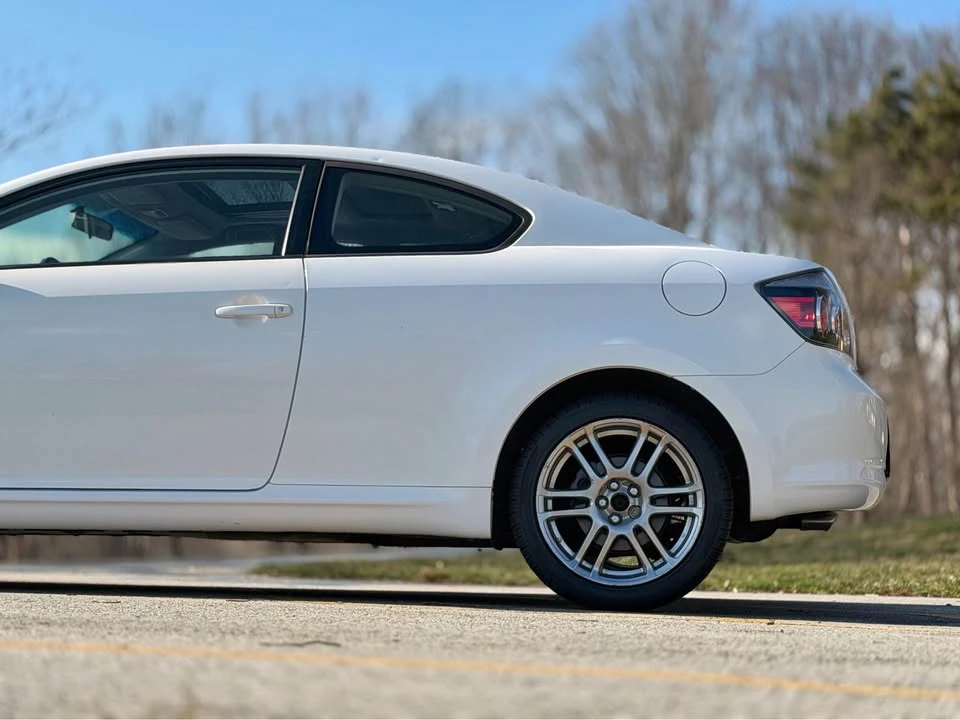 2010 Scion tC - Image 6 of 20