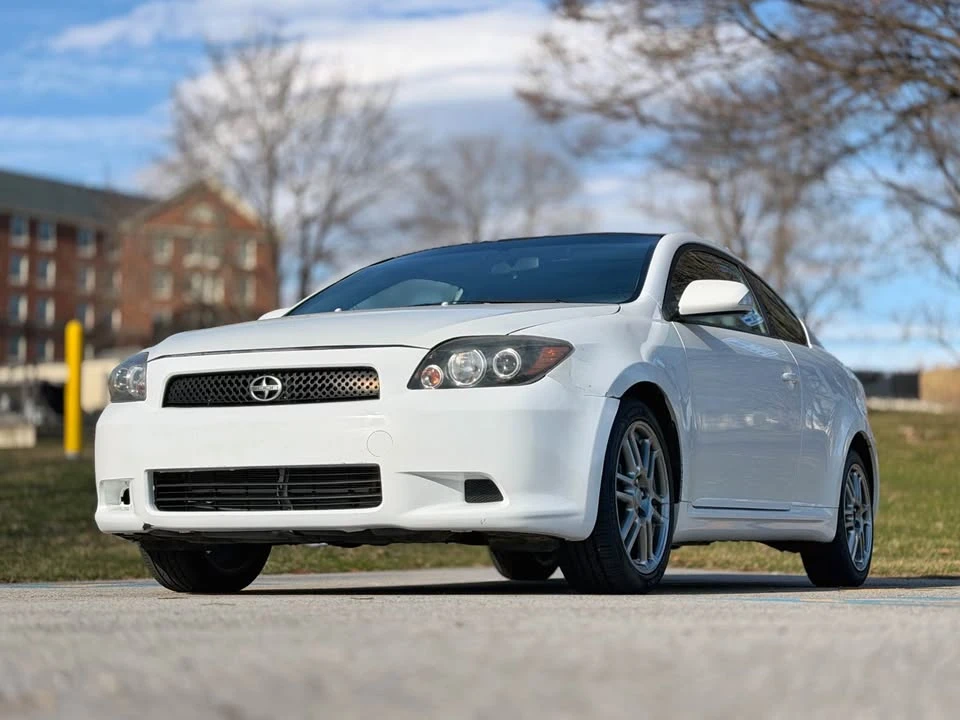 2010 Scion tC - Image 11 of 20