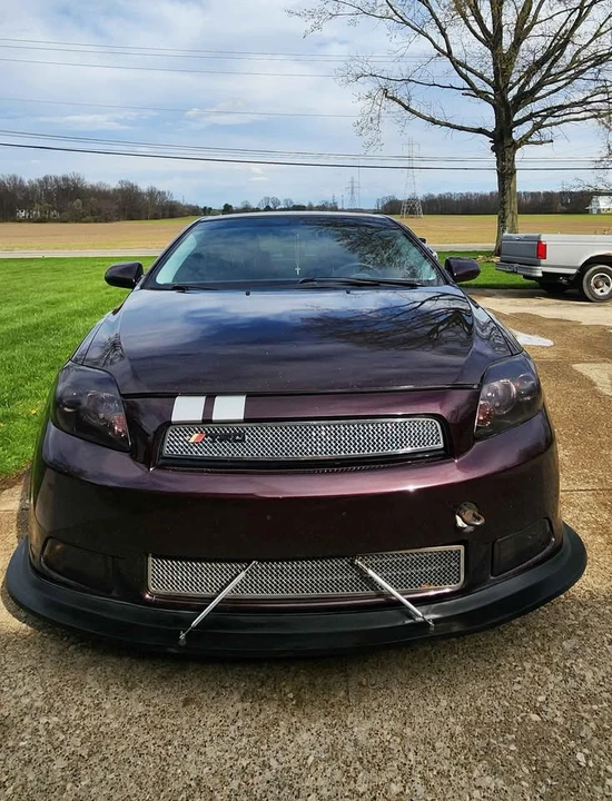2010 Scion tC - Image 3 of 10