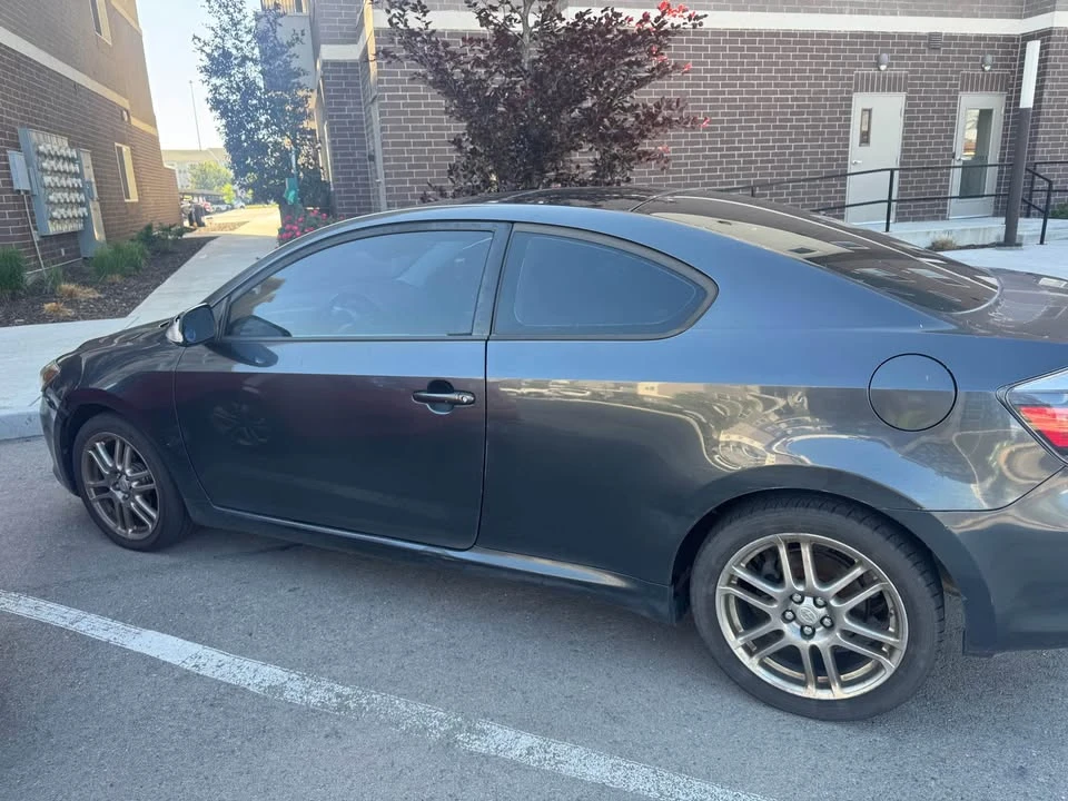 2010 Scion tC - Image 12 of 17