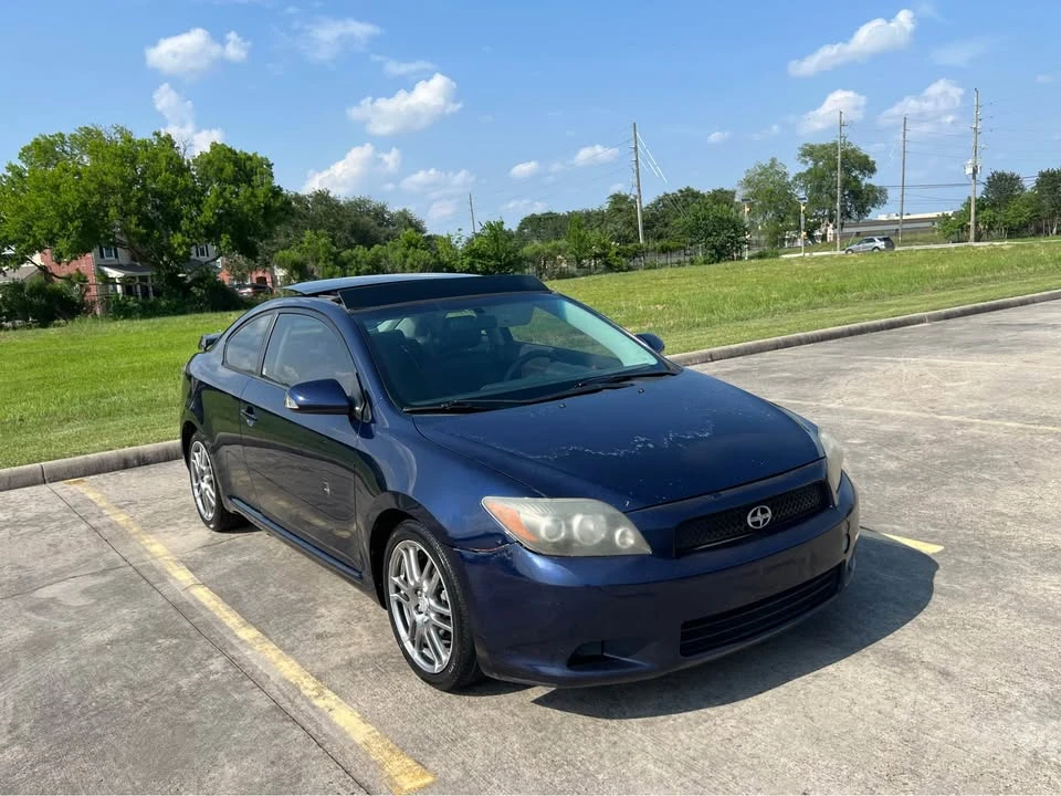 2010 Scion tC - Image 5 of 20