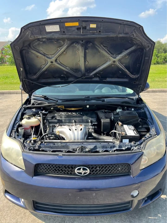 2010 Scion tC - Image 19 of 20