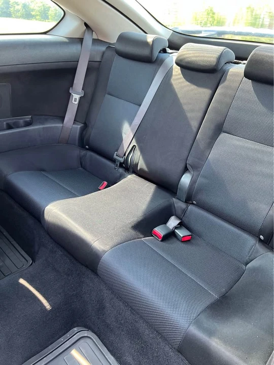 2010 Scion tC - Image 15 of 20