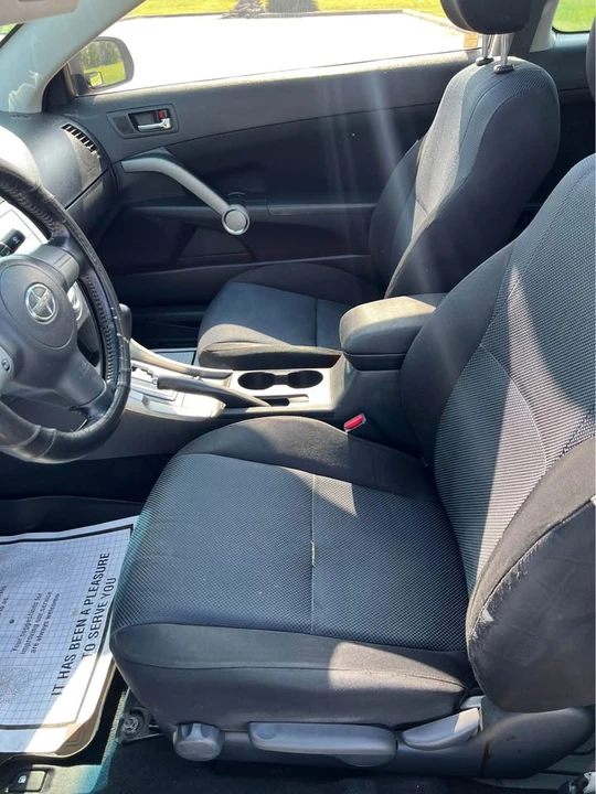 2010 Scion tC - Image 13 of 20