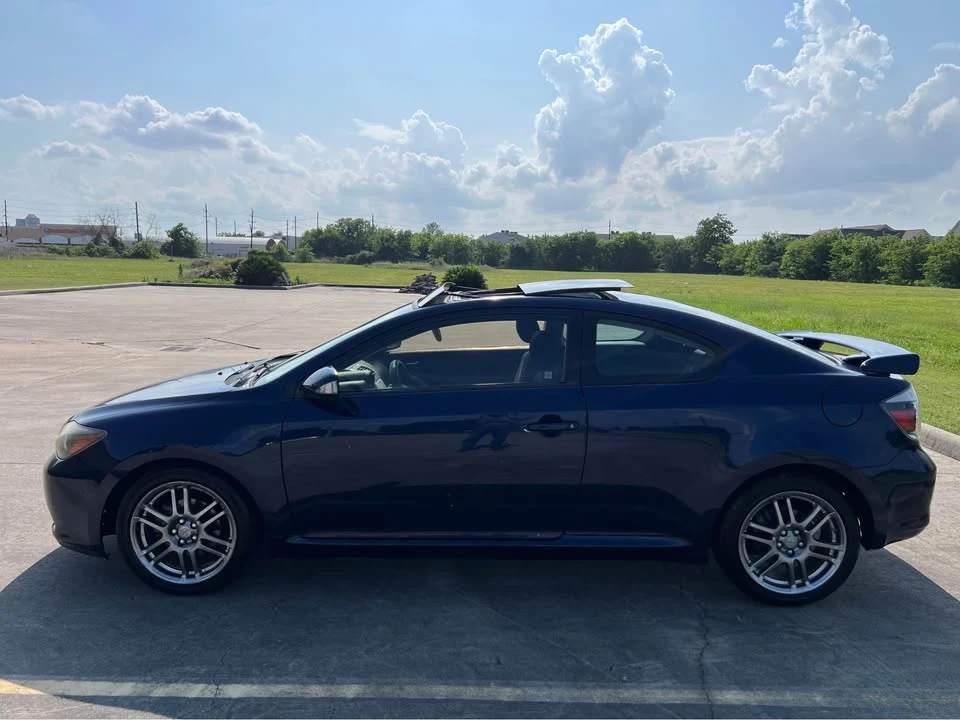 2010 Scion tC - Image 8 of 20