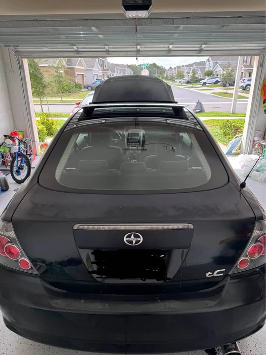 2010 Scion tC - Image 5 of 6