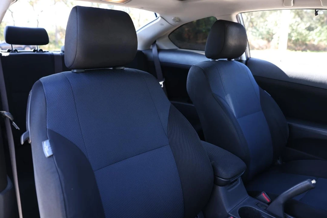 2010 Scion tC - Image 16 of 21