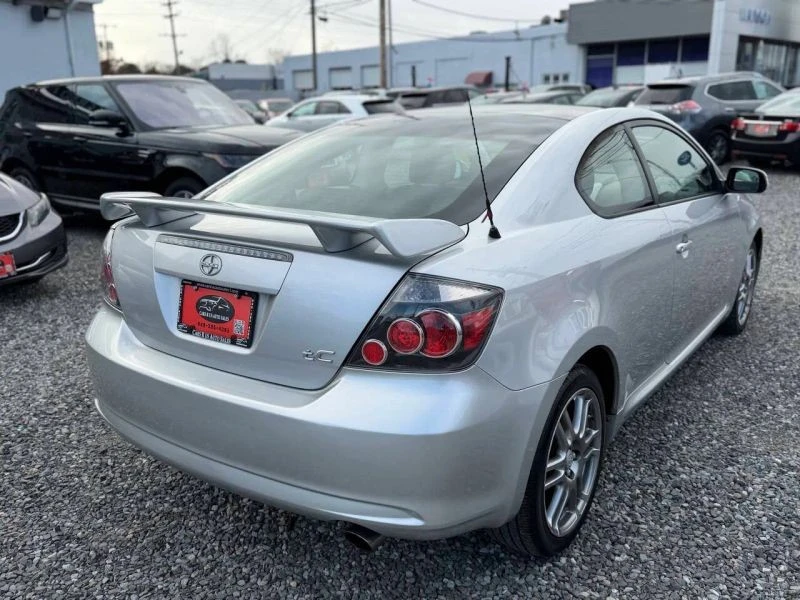 2010 Scion tC - Image 8 of 12
