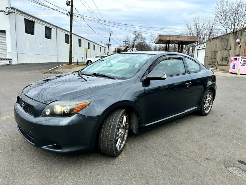 2010 Scion tC - Image 3 of 12
